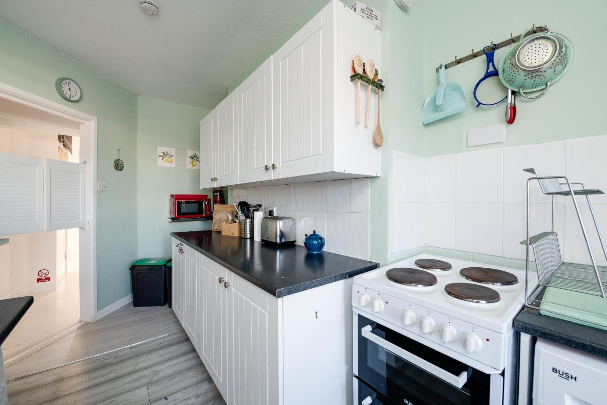 Seaview Central Portsmouth Extérieur photo